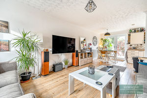 Photo 17- click for photo gallery